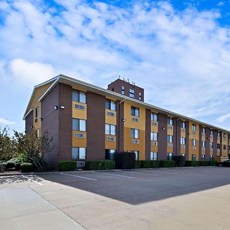 Quality Inn Dfw Airport North Irving Exterior photo