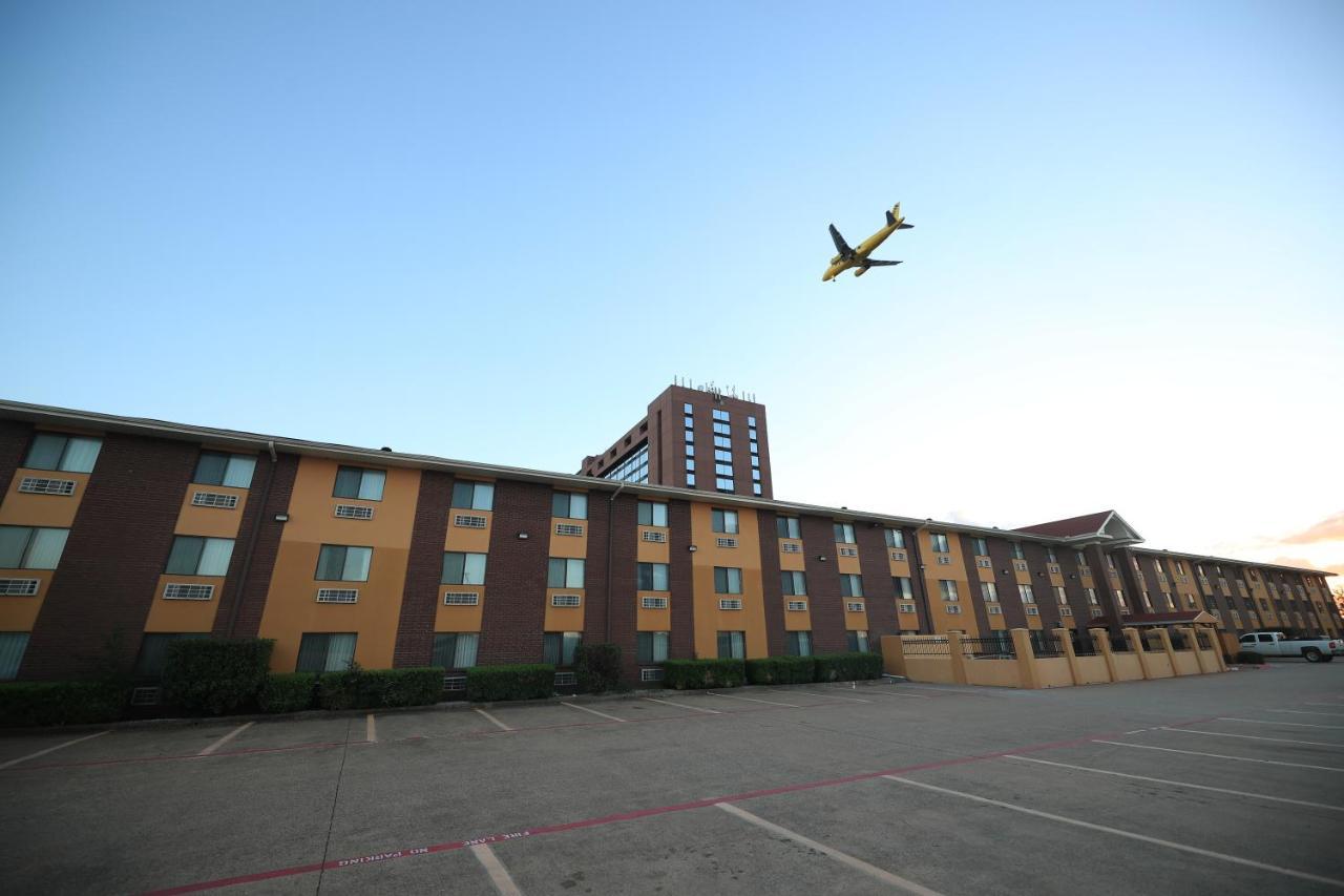 Quality Inn Dfw Airport North Irving Exterior photo